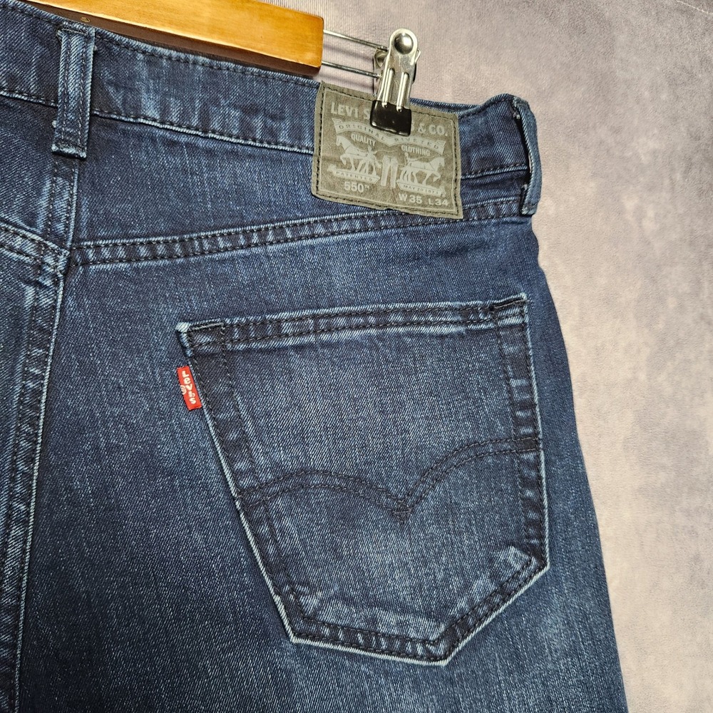 Levis 550 Relaxed Fit Tapered Leg Indigo Blue Jeans Mens 35x34 Stretch Blend - Picture 5 of 16
